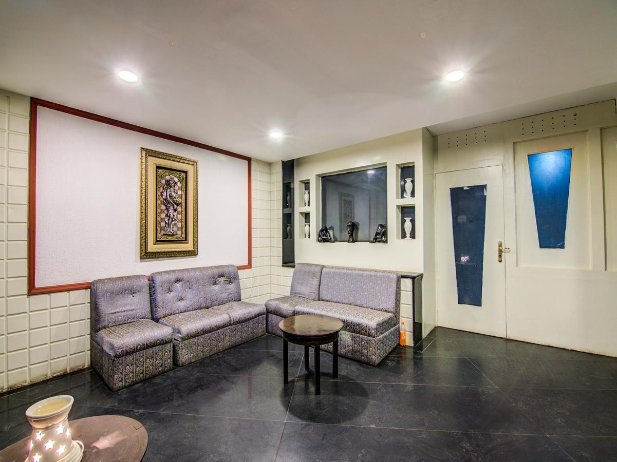 Hotel Golden Gates Bangalore Exterior foto