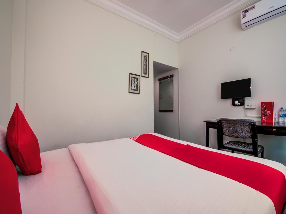Hotel Golden Gates Bangalore Exterior foto